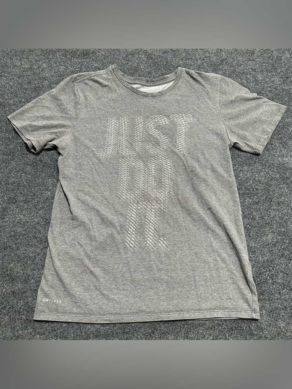 Nike Gray 'Just Do It' Short Sleeve Athletic Tee